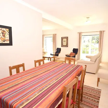 With 4 Bedrooms In With Private Pool Enclosed Garden And Wifi Villa A Dos Francos