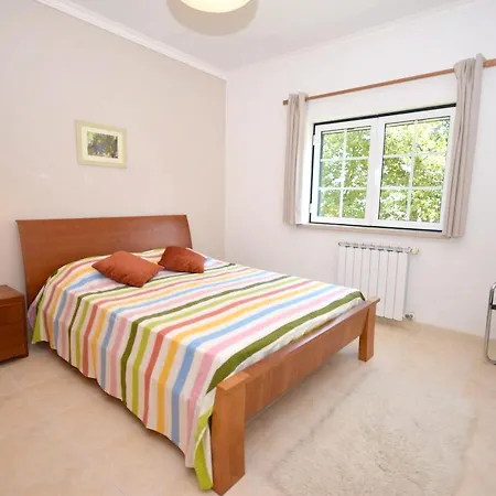 With 4 Bedrooms In With Private Pool Enclosed Garden And Wifi Villa *
